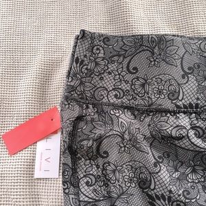 bnwt livi active leggings size 18/20